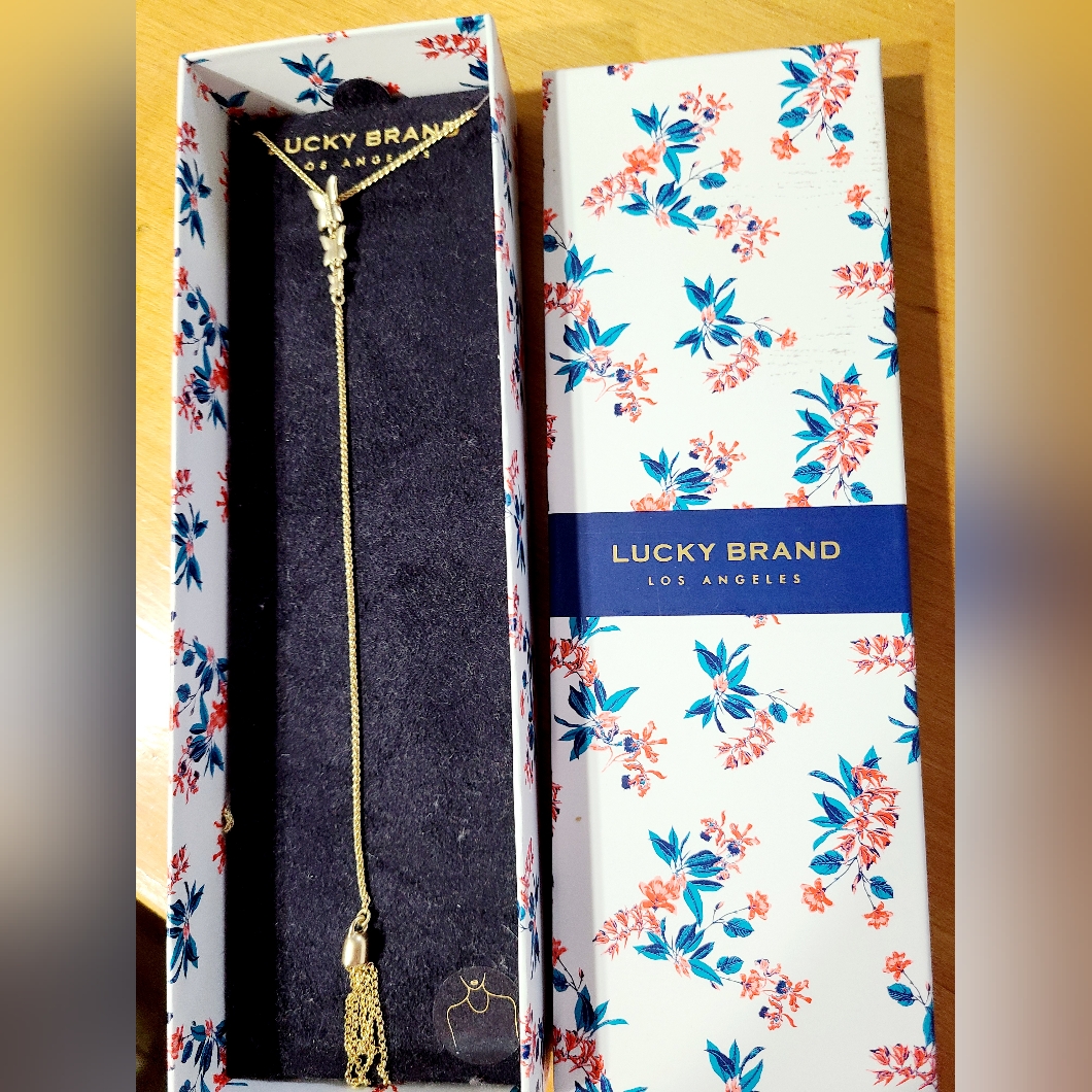 Lucky Brand Gold Necklace 20$